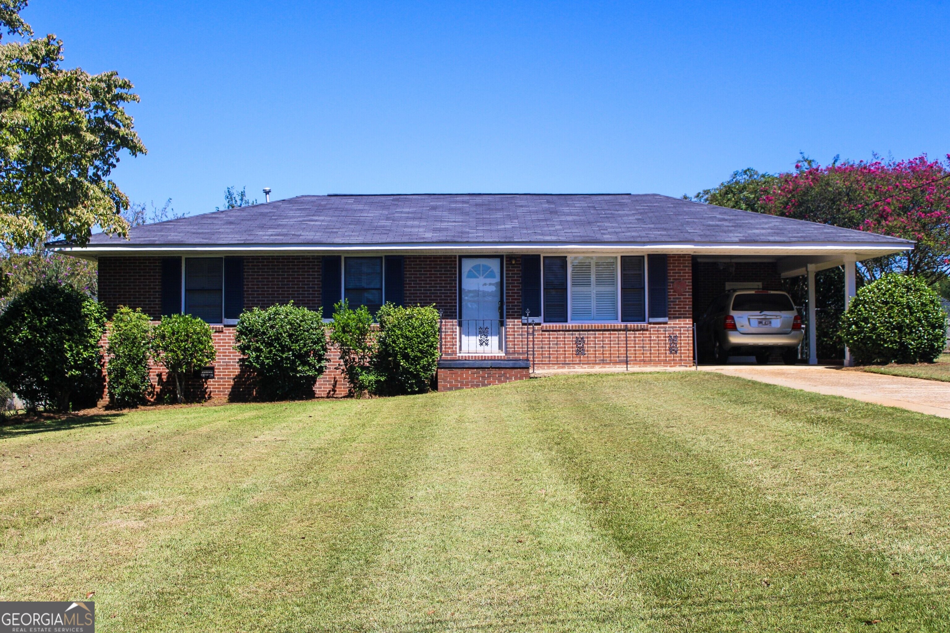 126 N Chilton Crescent, LaGrange, GA 30240