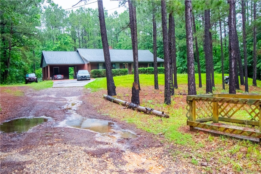 6 Villula Road, Seale, AL, 36875