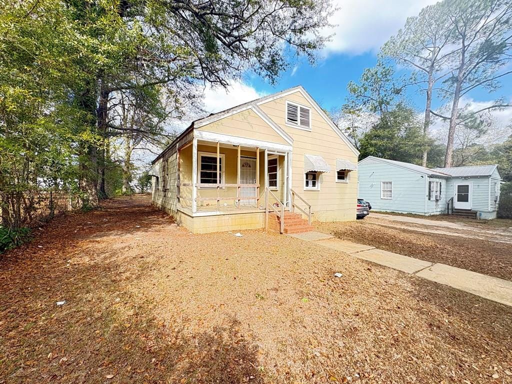 1013 West Whitney Avenue, Albany, GA, 31701