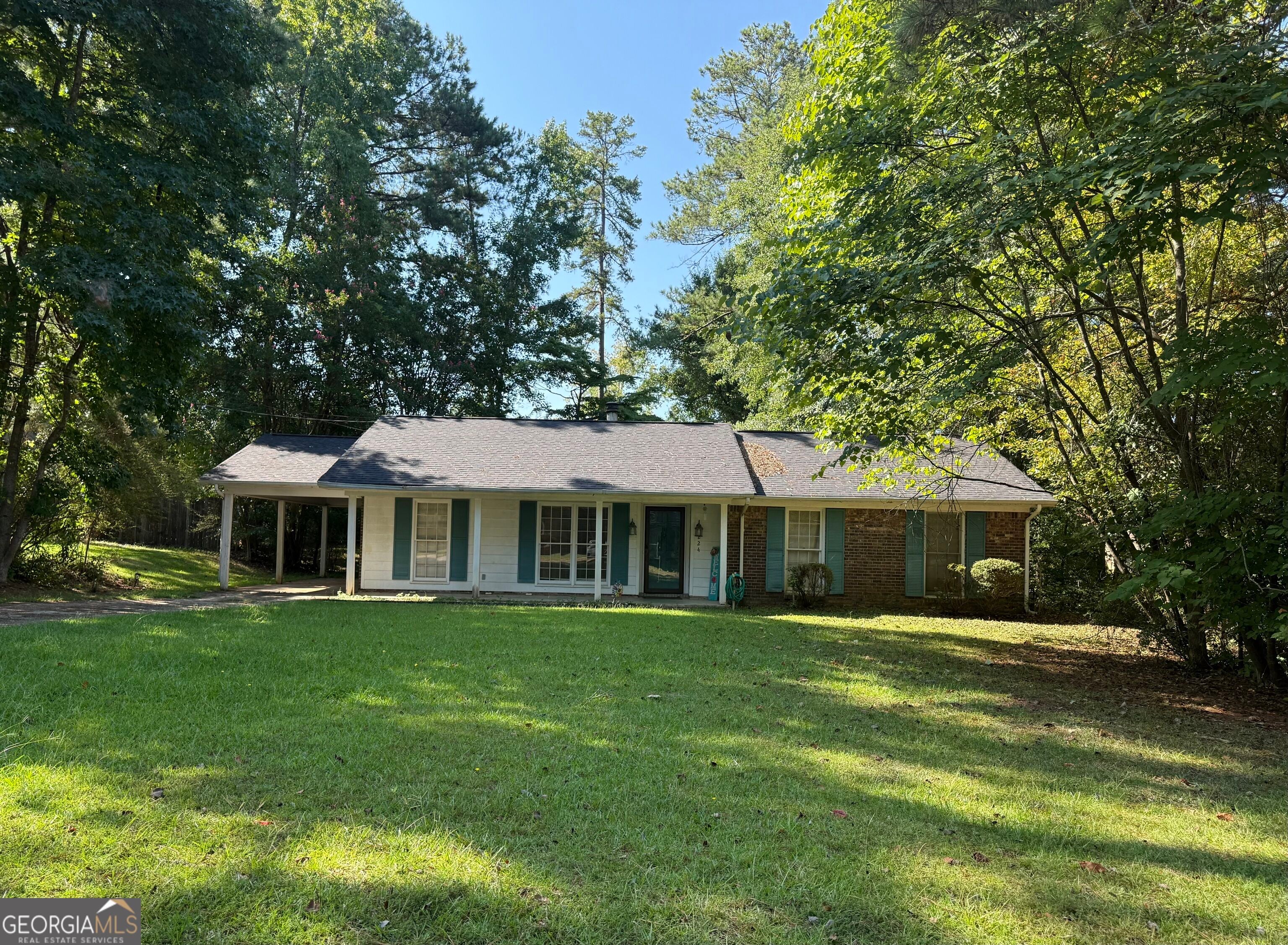 224 Cosby Dr, LaGrange, GA 30241