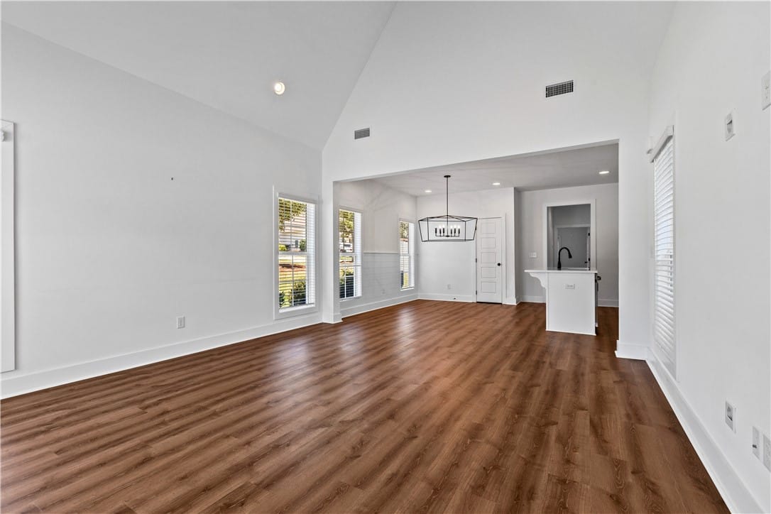 1299 Burrow Cir, Opelika, AL 36801, USA, A generous gathering space with high ceilings and