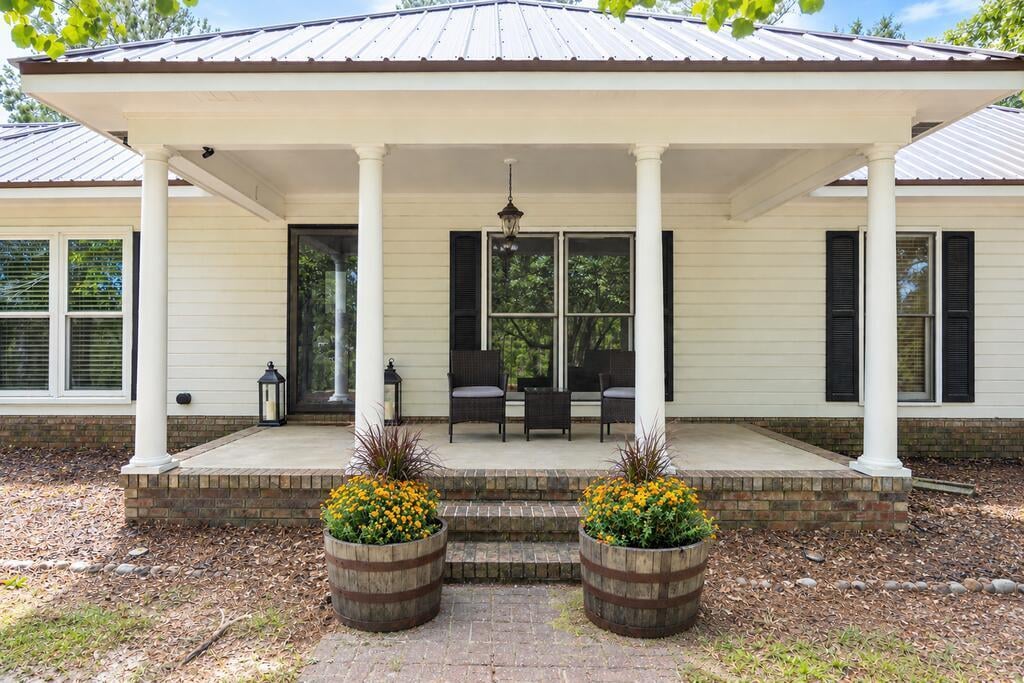 183 Hickory Nut Hollow, Box Springs, GA 31801