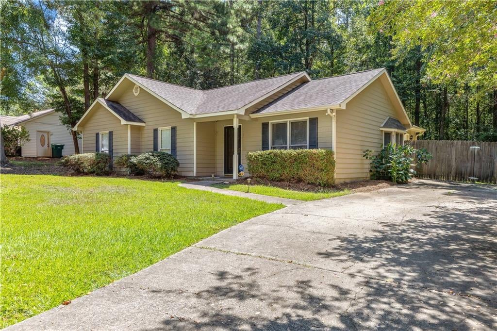 289 Lee Road 769, Smiths Station, AL, 36877