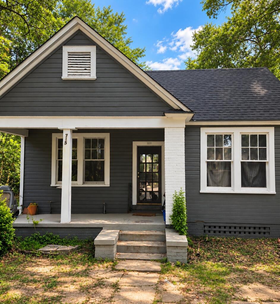 715 W 1st Ave, Albany, GA 31701