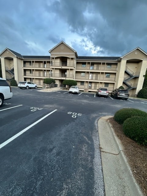 390 Marina Point Road #d204, Dadeville, AL, 36853