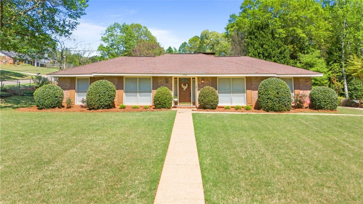 1900 Calcutta Drive, Opelika, AL, 36801