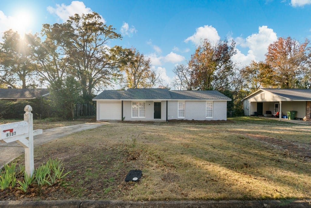 6137 Stoneway Drive, Columbus, GA, 31909, Front of home
