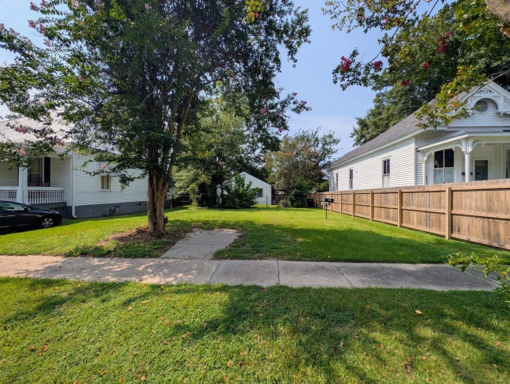 1314 18th St, Columbus, GA 31901, Front of House from Street