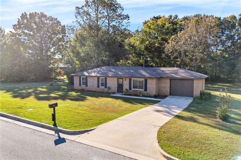 507 Crabapple Avenue, Lafayette, AL, 36862 — Photo 3