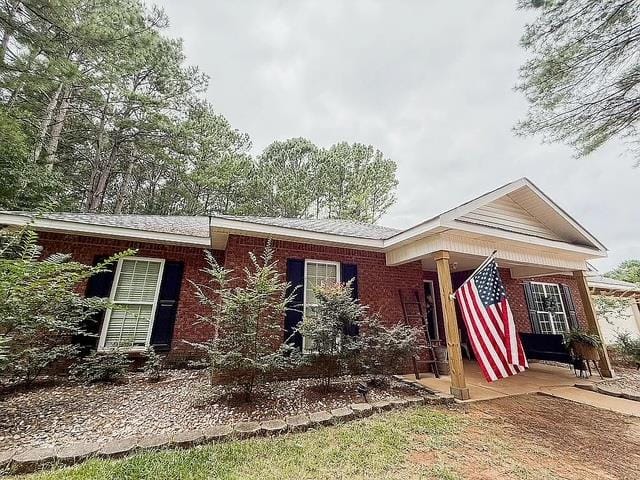 321 Mountain Creek Dr, Hamilton, GA 31811, USA — Photo 1