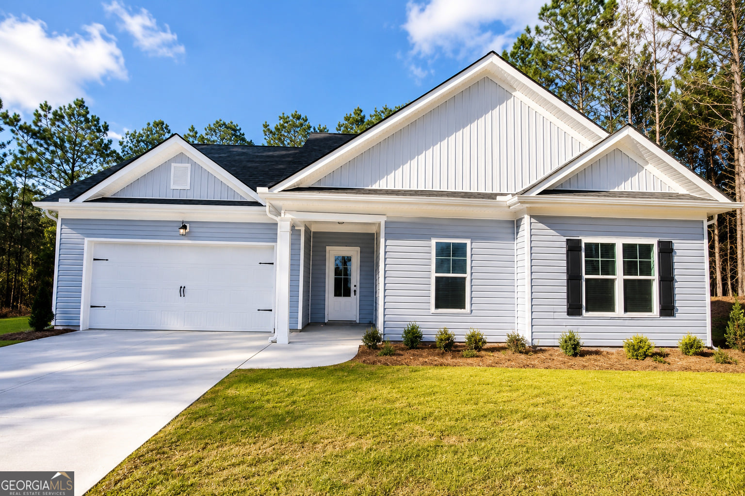 70 Gold Mine Rd, Grantville, GA 30220