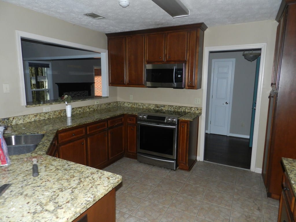 319 Lee Road 0997, Phenix City, AL, 36870