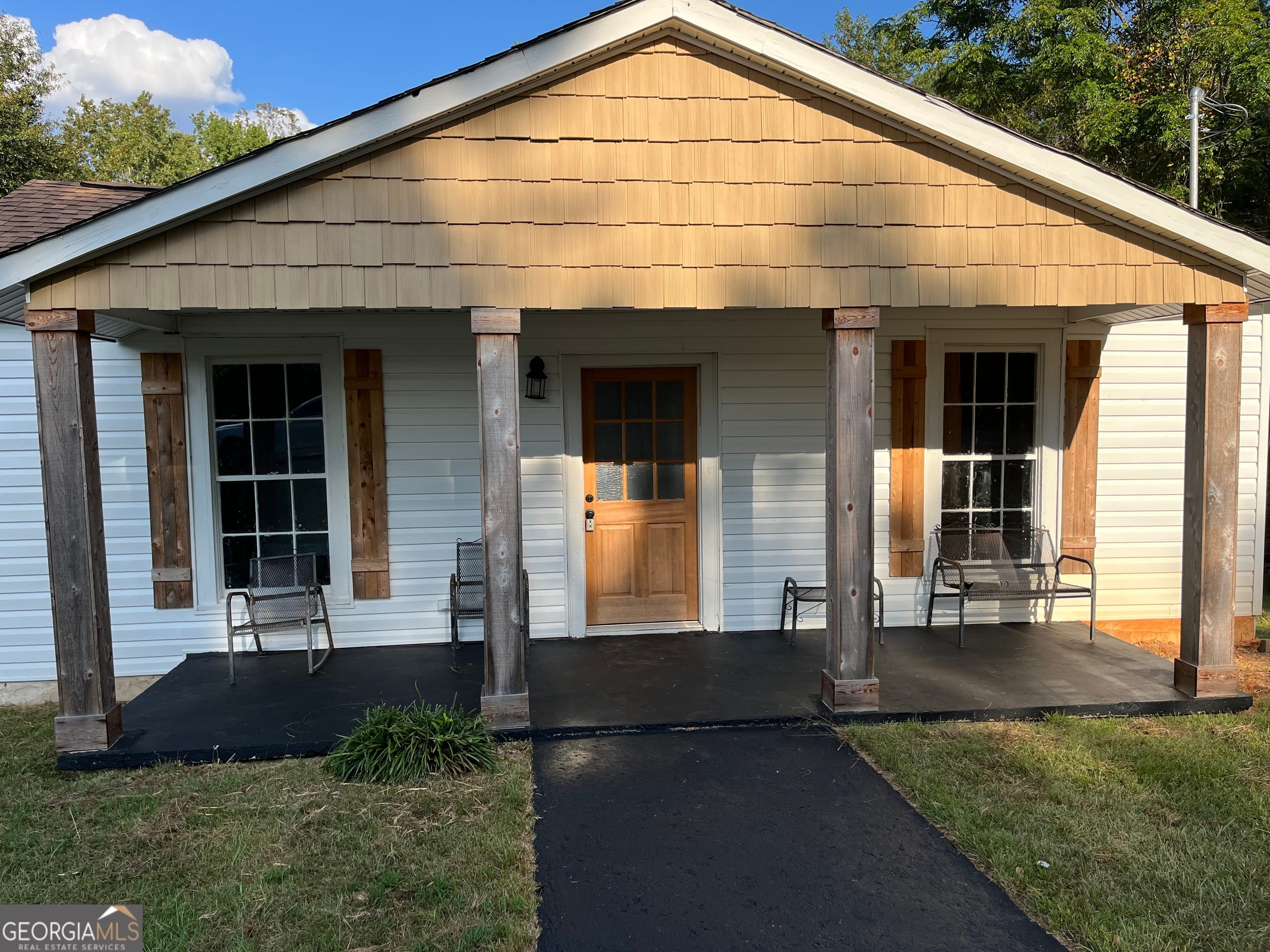 802 J D Parham Dr, Manchester, GA 31816