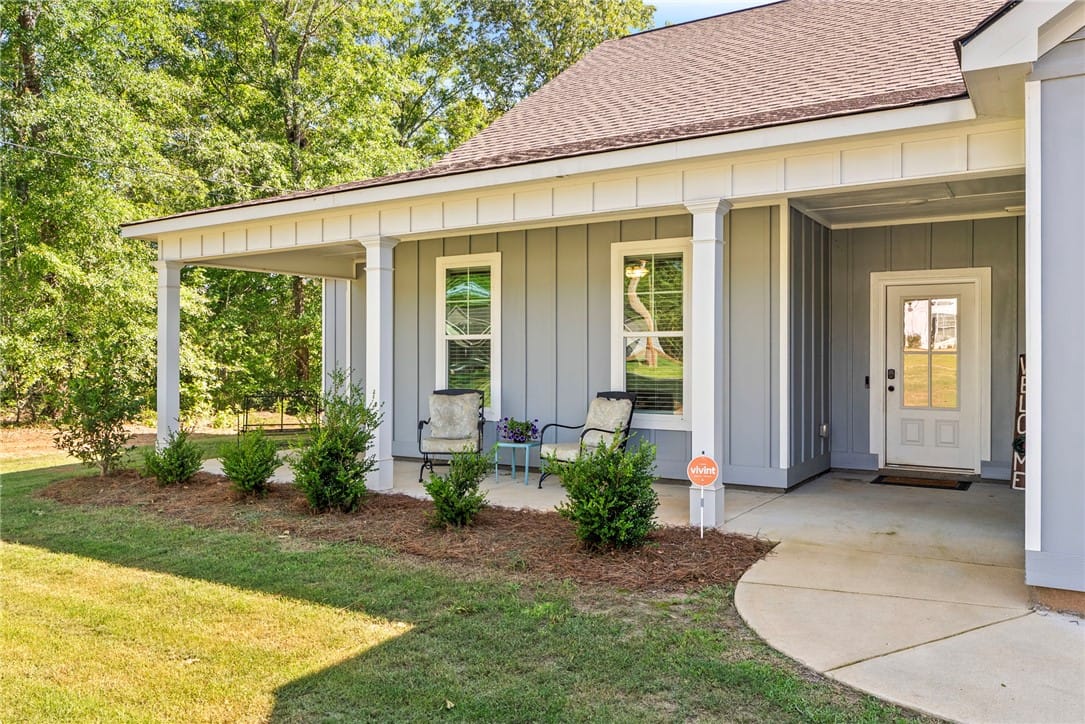65 Lee Rd 2233, Cusseta, AL 36852, A welcoming covered front porch, perfect for enjoy