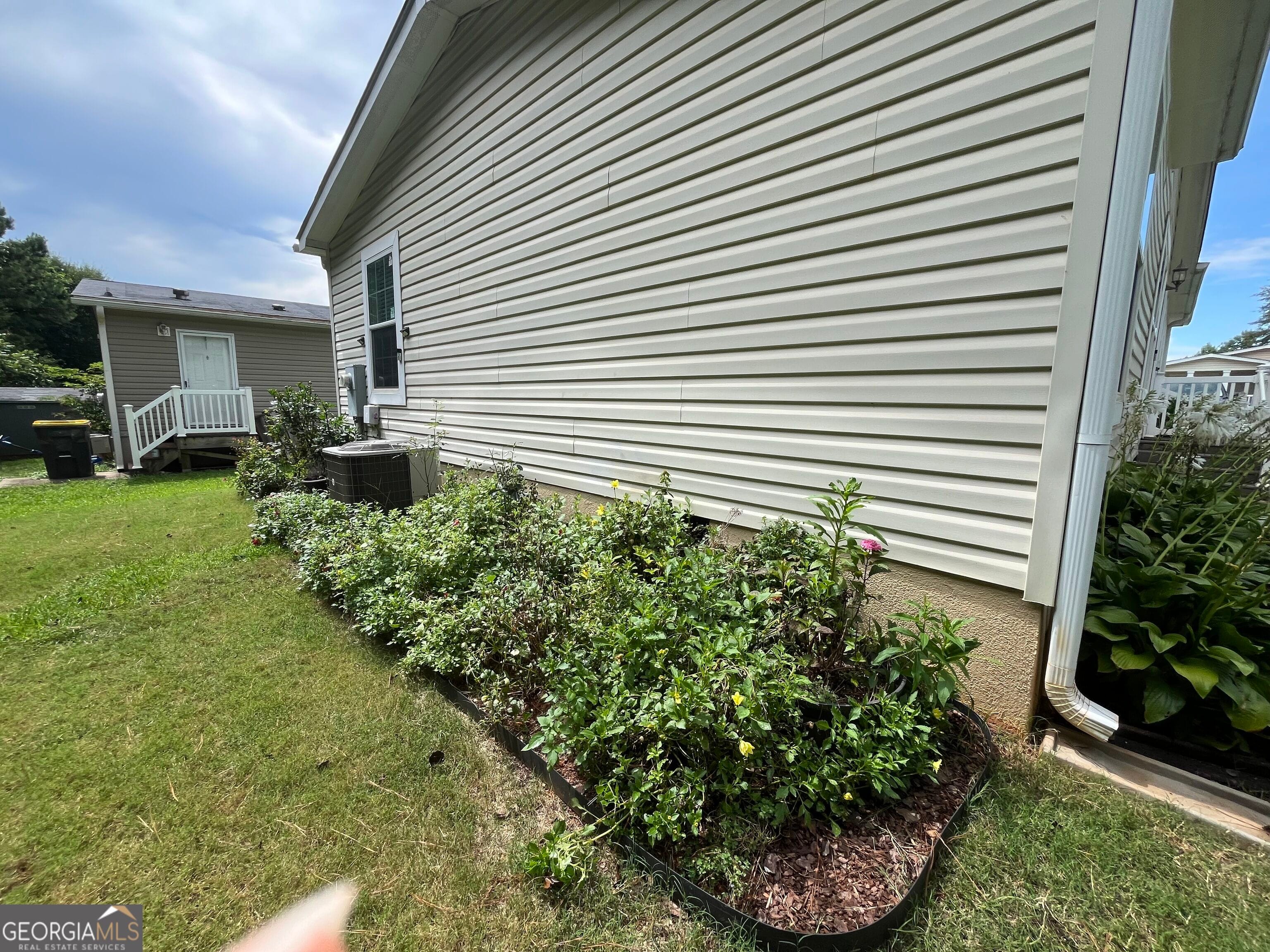 69 Beaver Run Rd, Newnan, GA 30263