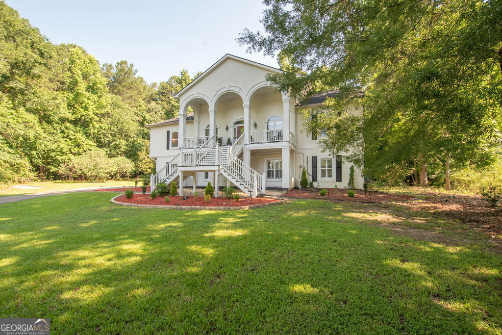 115 Hazelridge Ln, Sharpsburg, GA 30277