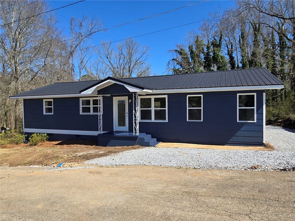 585 Strozier Street, Roanoke, AL, 36274