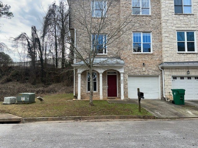 4879 Pinnacle Drive, Stone Mountain, GA, 30088 — Photo 2