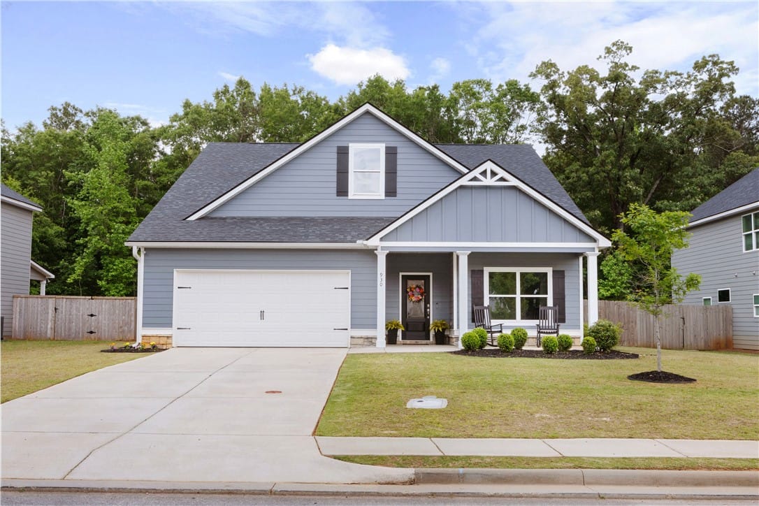 930 Catherine Drive, Opelika, AL, 36801 — Photo 1