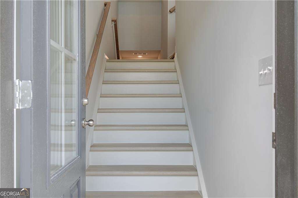 3004 Daybreak Ln, Newnan, GA 30265