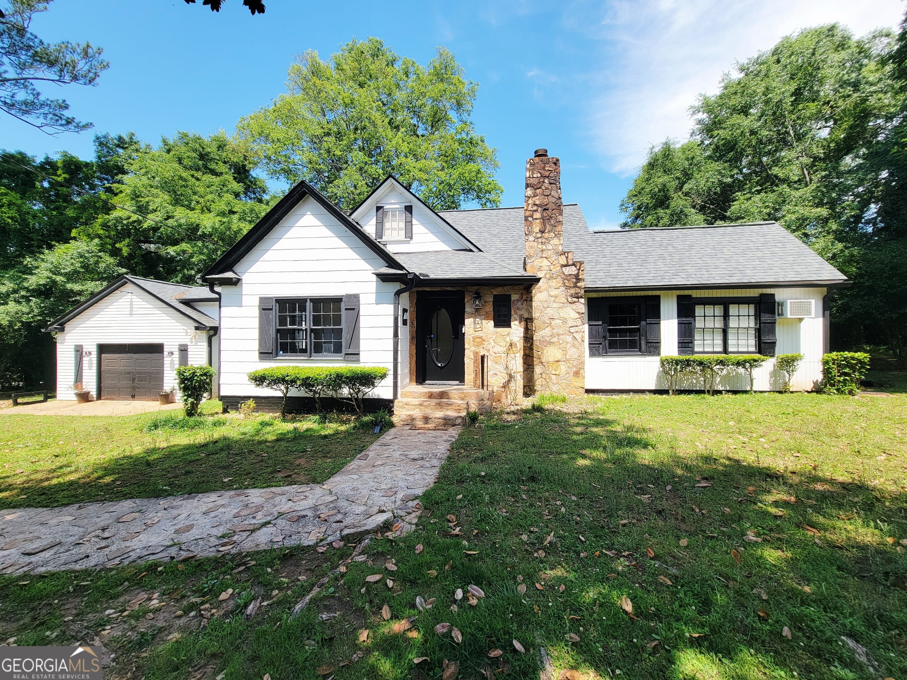 1805 U.S. 29, West Point, GA, 31833