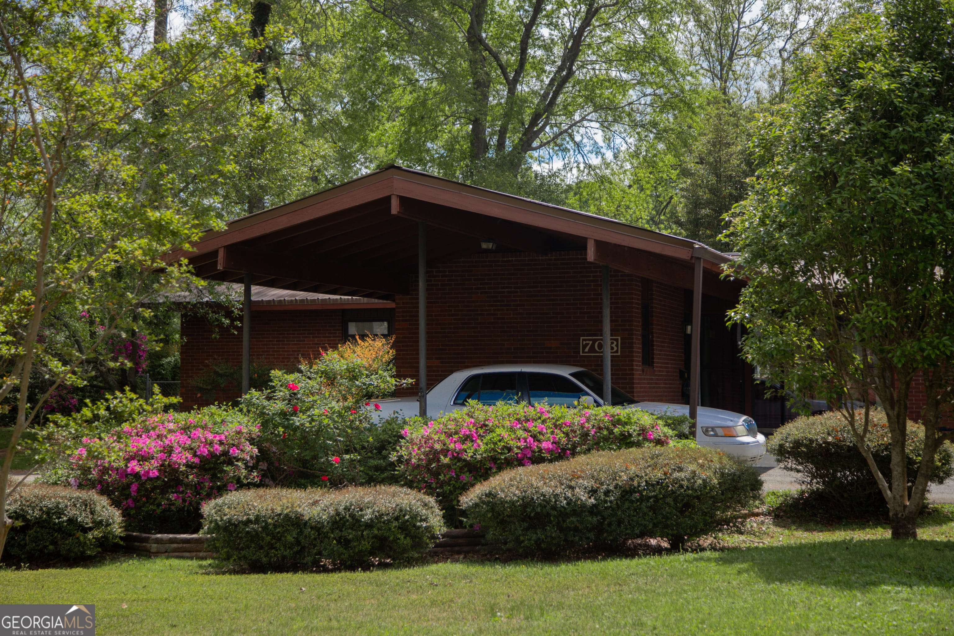 703 Greenwood Rd, Thomaston, GA 30286