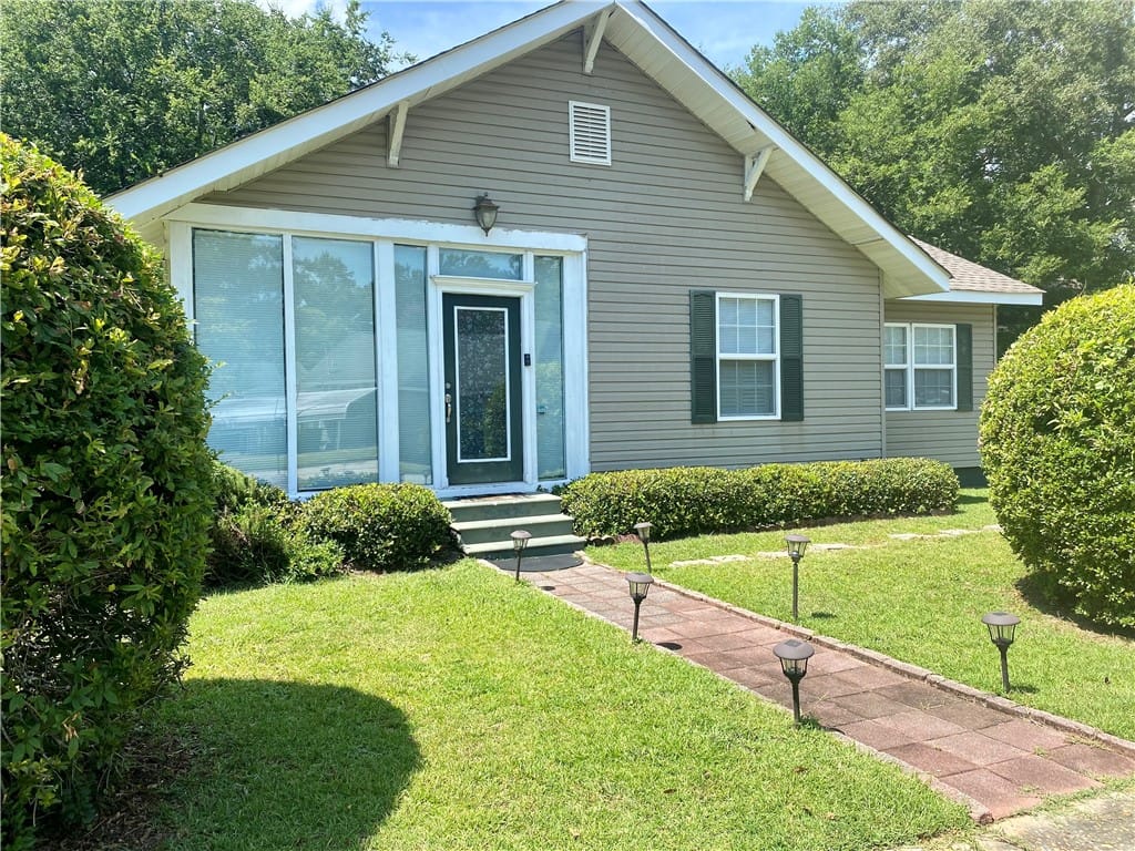 2200 3RD, OPELIKA, AL, 36801 — Photo 1