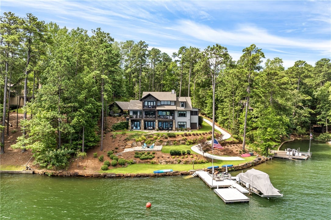 1329 N Ridge, Alexander City, AL 35010
