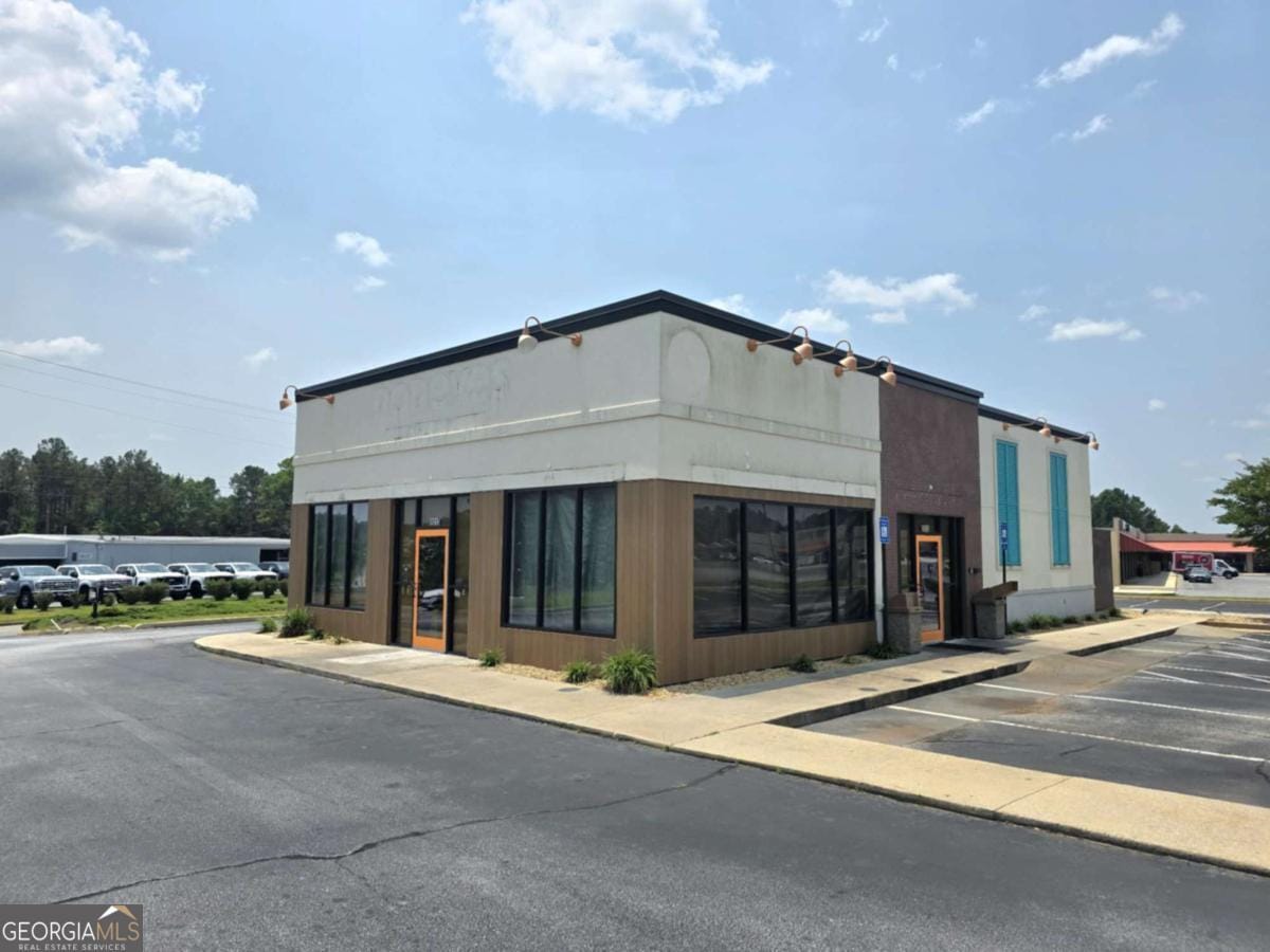 1013 US-19, Thomaston, GA 30286