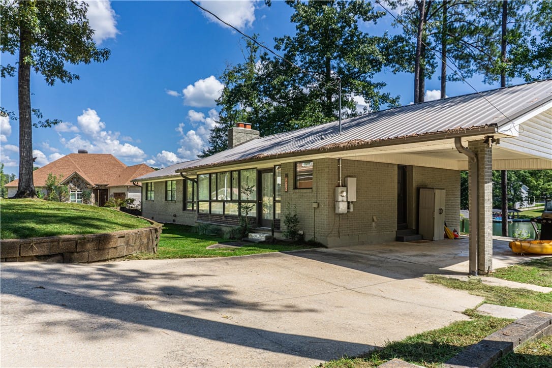 210 Shady Lane Rd, Eclectic, AL 36024