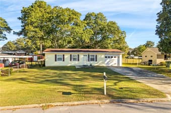 806 11th, Lanett, AL, 36863