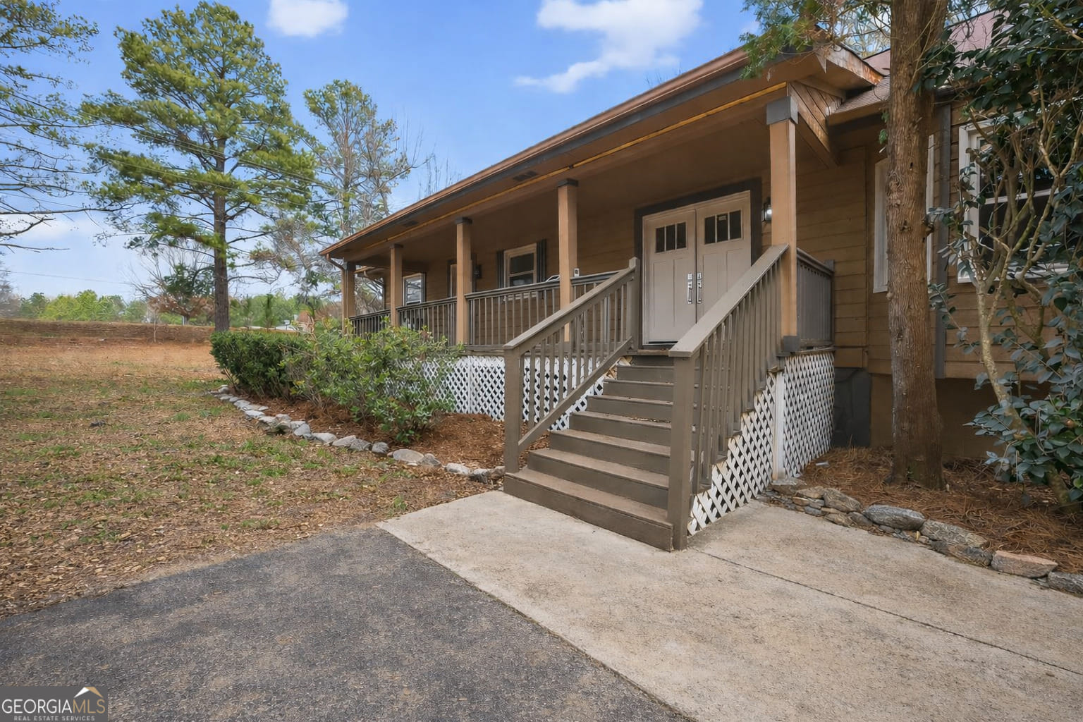 12 Clearwater Rd, Sharpsburg, GA 30277