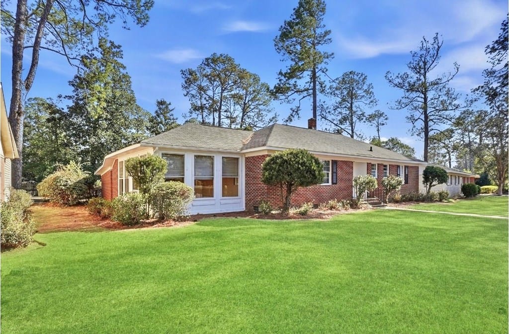 2108 Robinhood Rd, Albany, GA 31707, USA — Photo 3