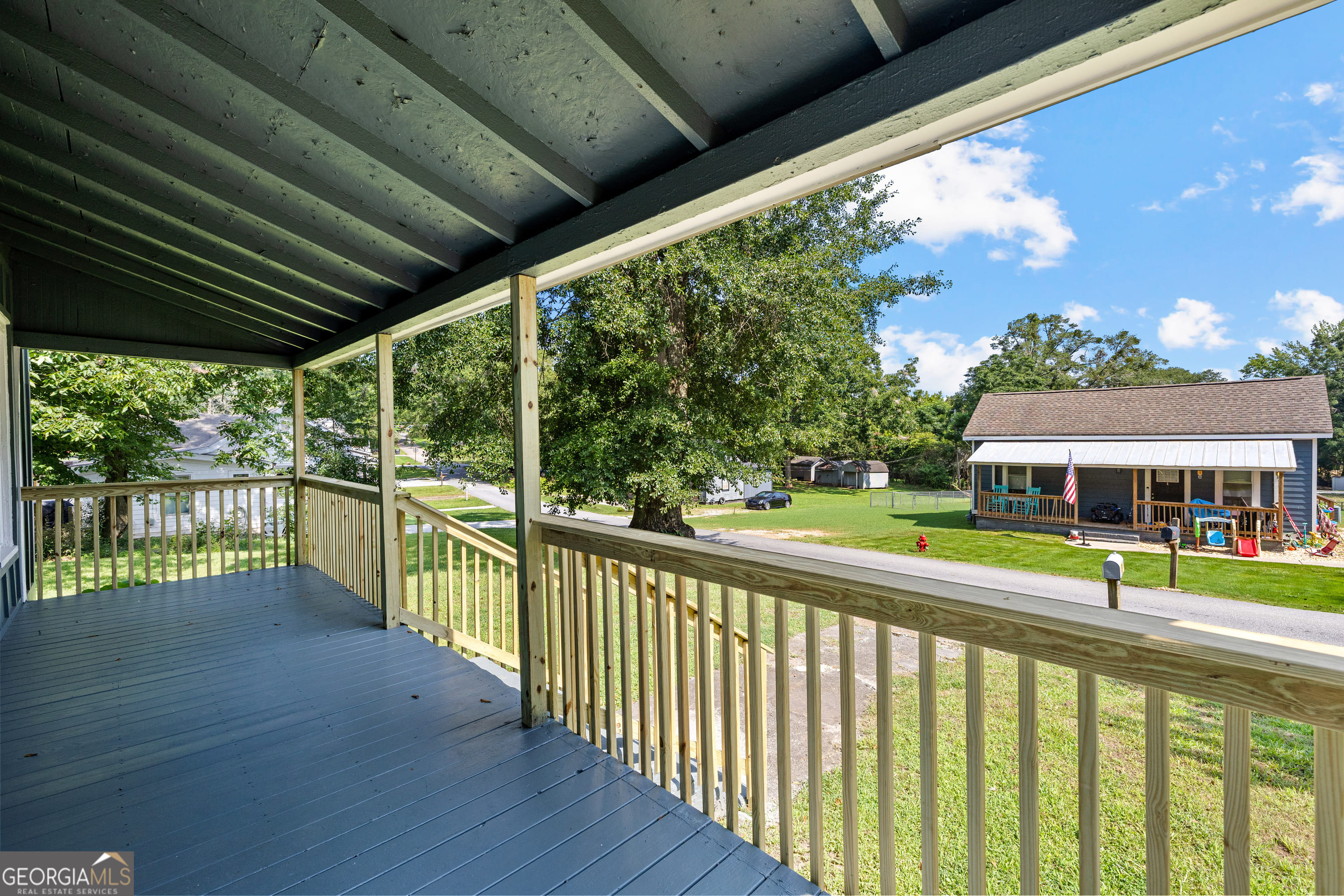 51 E Jones St, Newnan, GA 30263
