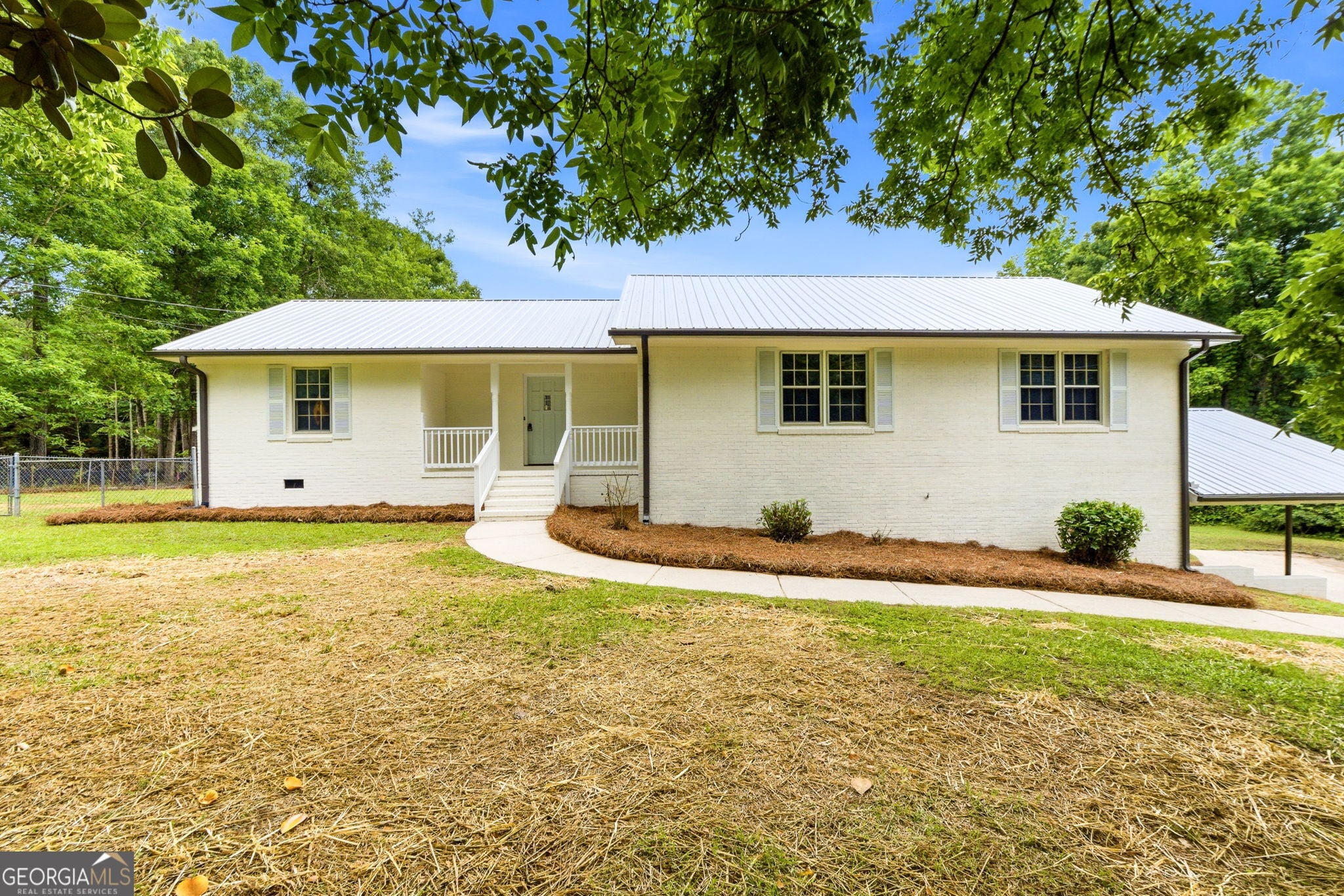 2344 W McIntosh Rd, Griffin, GA 30223