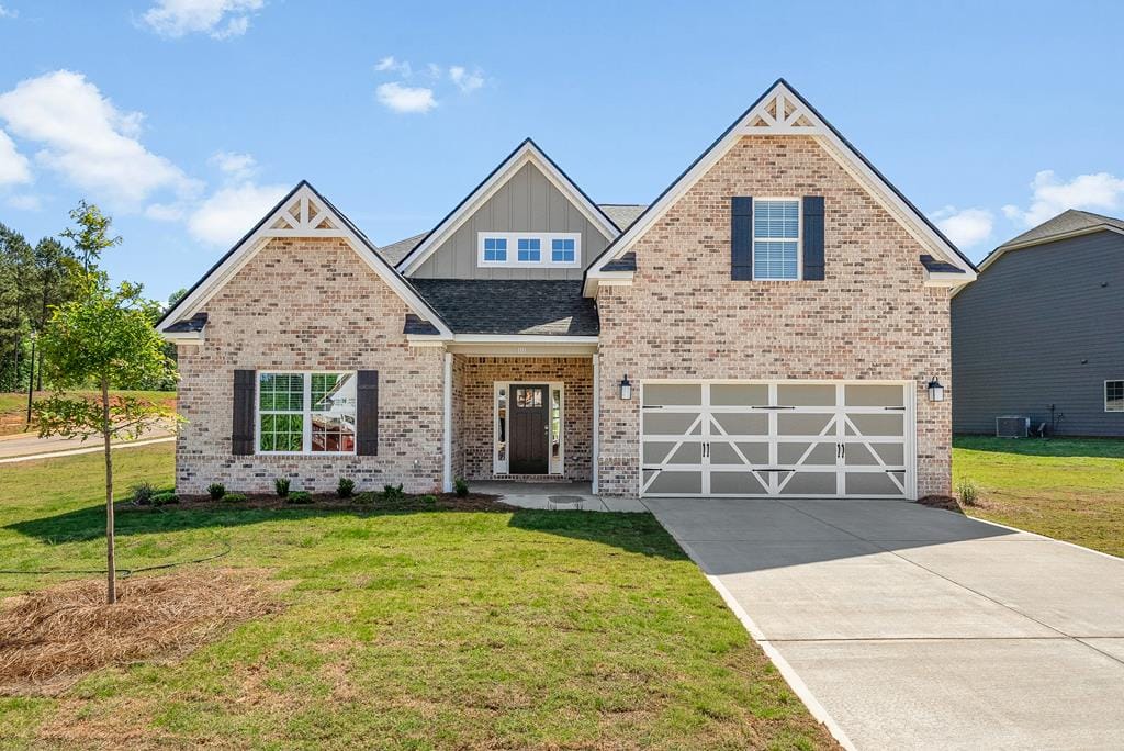 101 Beaver Crk Wy, LaGrange, GA 30241