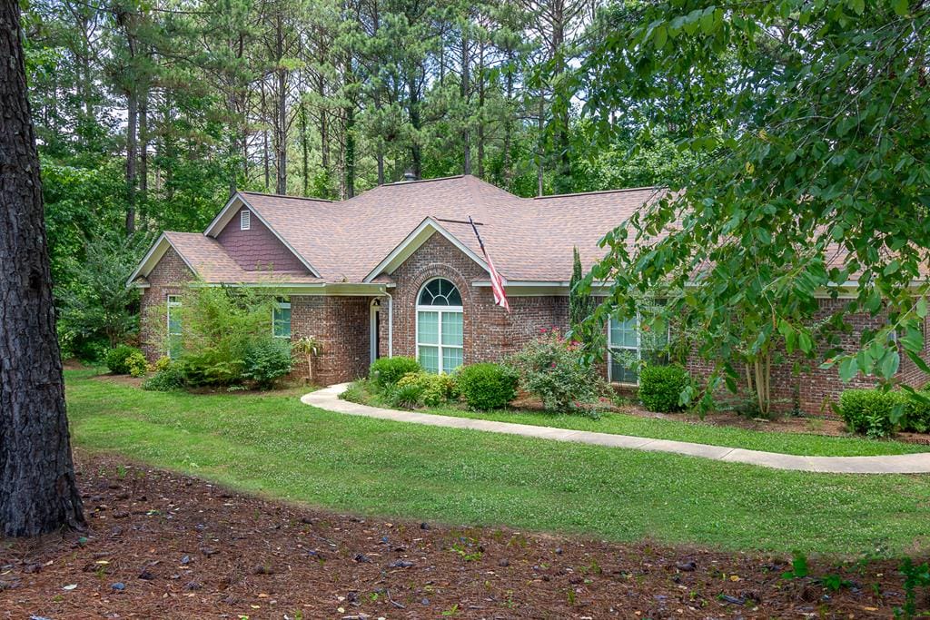 397 Mountain Creek Drive, Hamilton, GA, 31811
