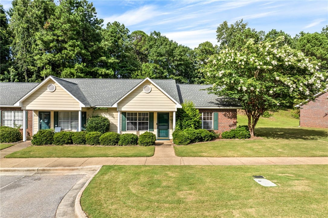 500 Waverly Pl Unit 501, Opelika, AL 36801