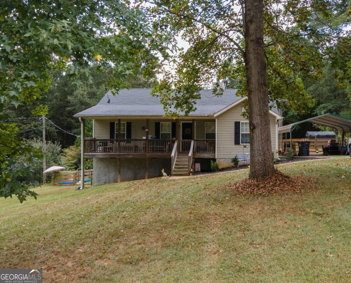 36 Waterview Dr, LaGrange, GA 30240