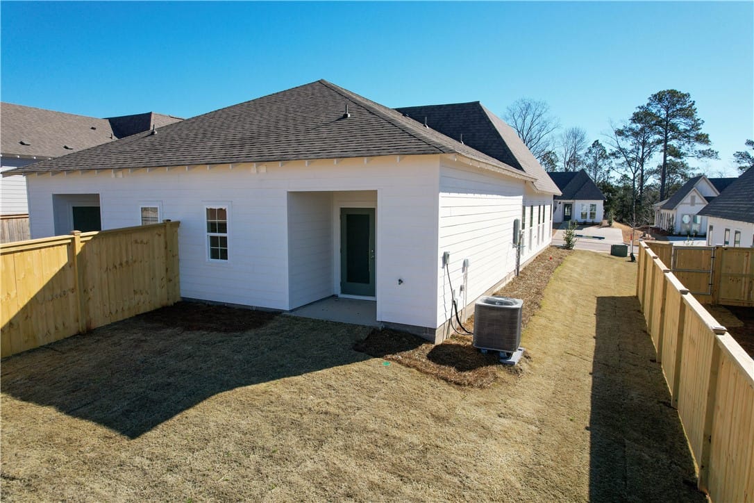 220 CAP, Auburn, AL, 36830, Example of a completed Duette 3 Floor Plan - All p