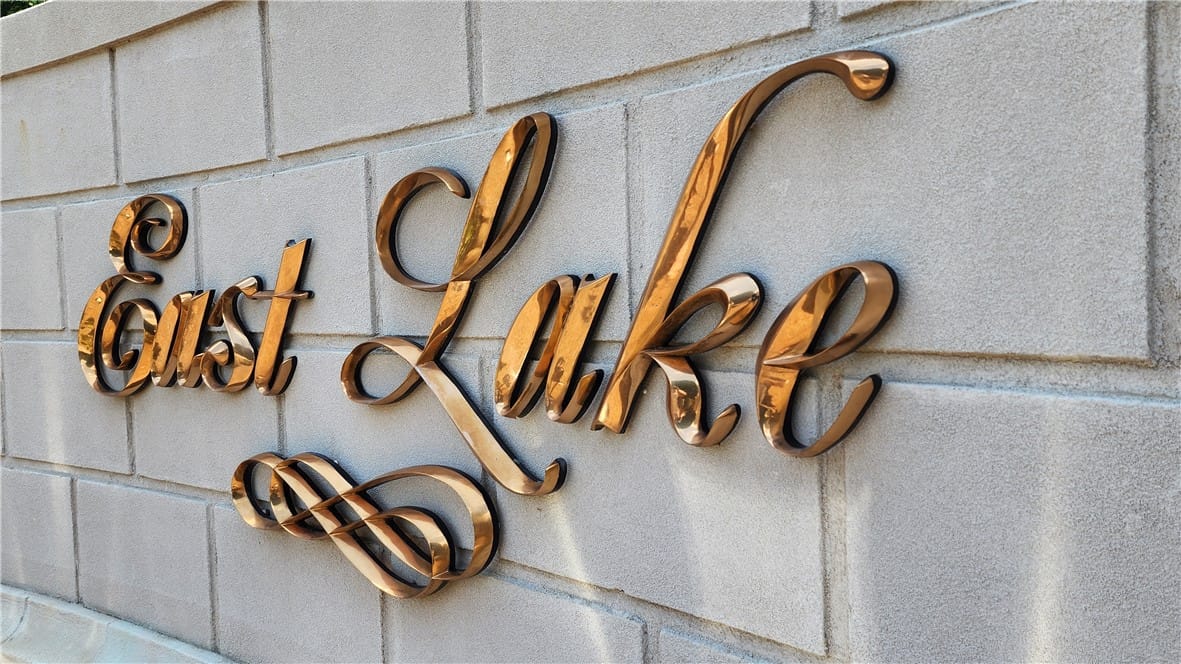 2283 E Lake Blvd, Auburn, AL 36830, Settled in the beautiful East Lake neighborhood!