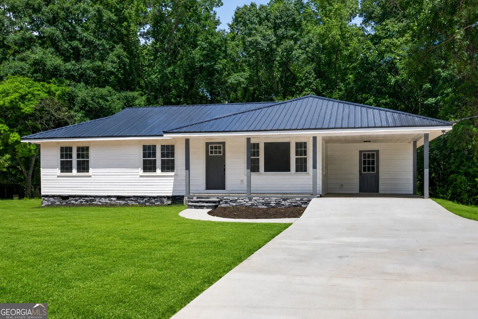 239 Wilcox Rd, LaGrange, GA 30241