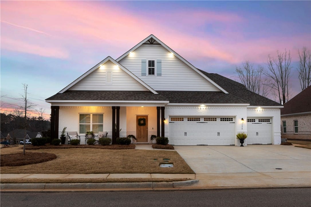 1650 Hidden Lakes Drive, Opelika, AL, 36801