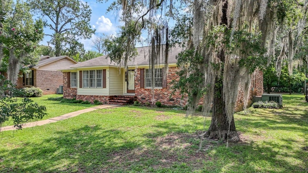 1520 Webb St, Albany, GA 31721