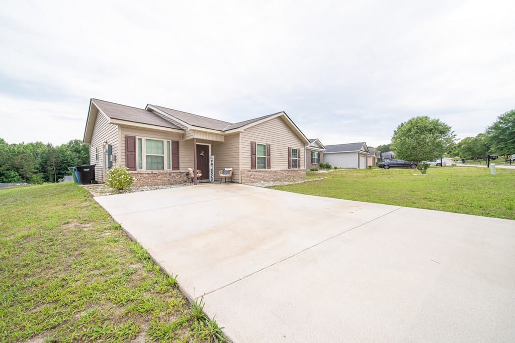 5788 Sandy View Dr, Columbus, GA 31907