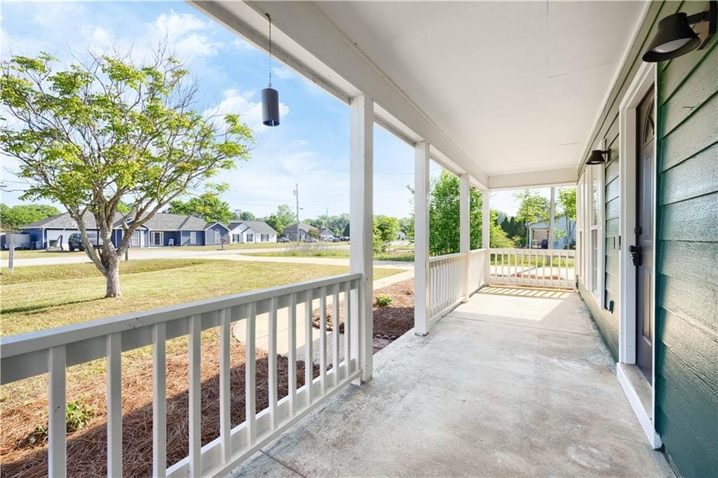42 Wheatfield Dr, Fort Mitchell, AL 36856