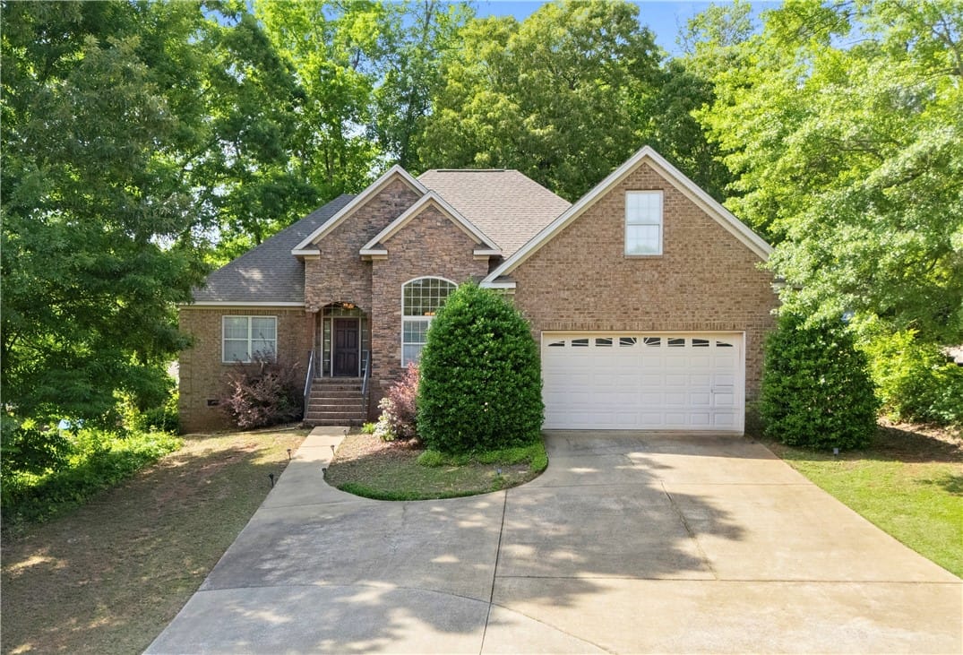 1786 Piedmont Dr., Auburn, AL, 36830
