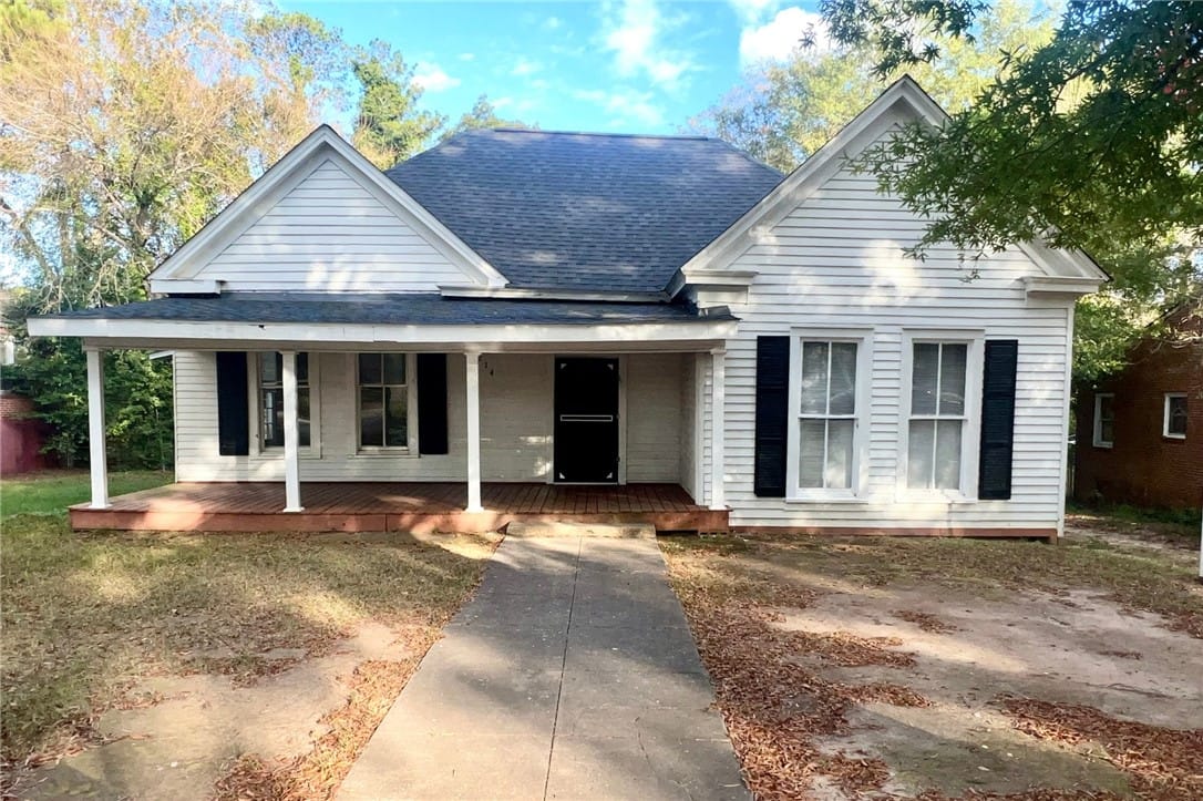 214 1st Street Northeast, Lafayette, AL, 36862