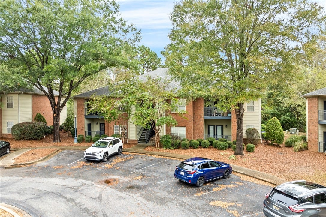 3297 COLLEGE #e101, Auburn, AL, 36830