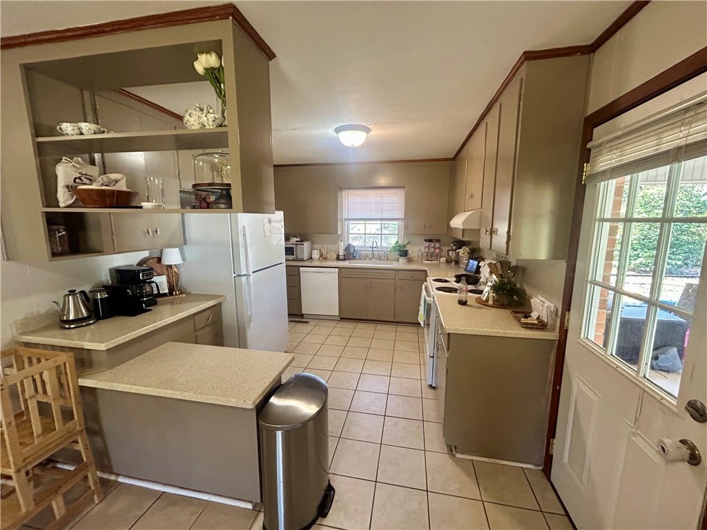 744 Hollon Ave, Auburn, AL 36830